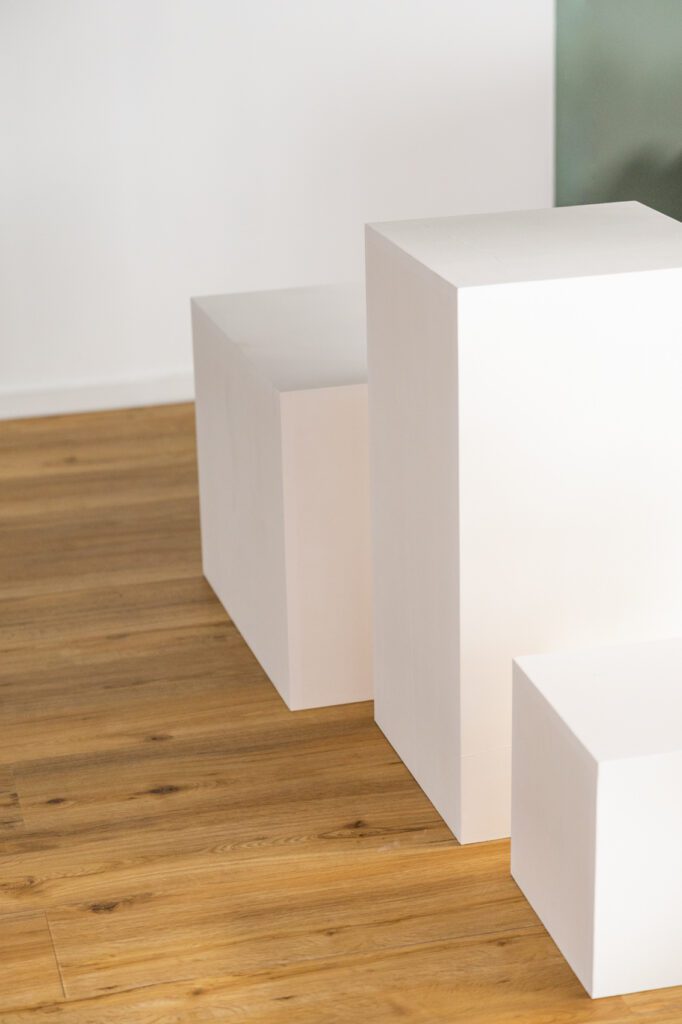 Boxes de posing du studio photo de la photographe Fanny Tiara, situé à Sainte-Marie, sur l'île de la Réunion.